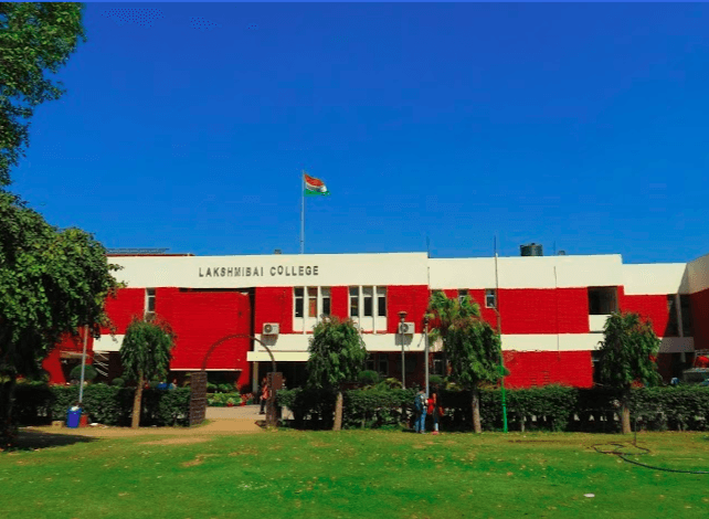 Lakshmibai College-image