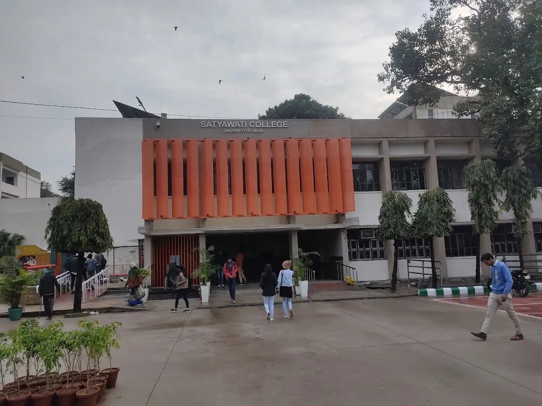 Satyawati College-image