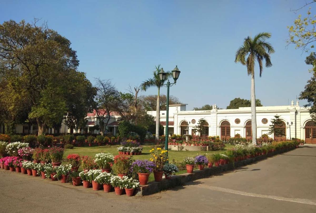 IP College-gallery-image-3