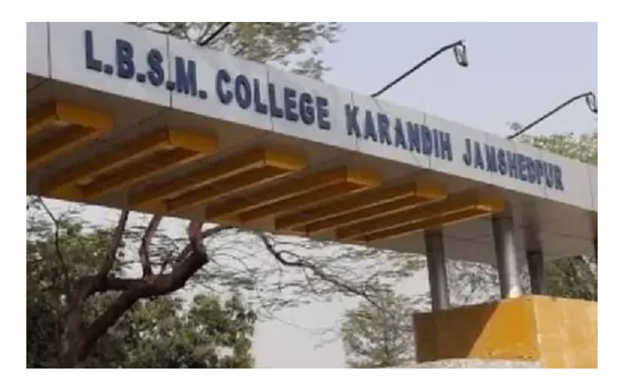 Lal Bahadur Shastri Memorial College-image