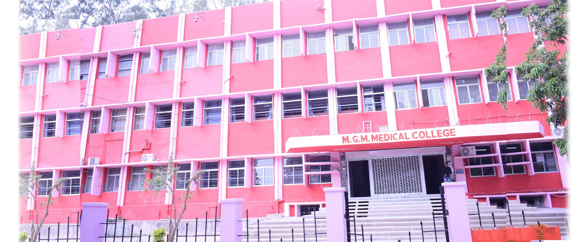 Mahatma Gandhi Memorial Medical College-image