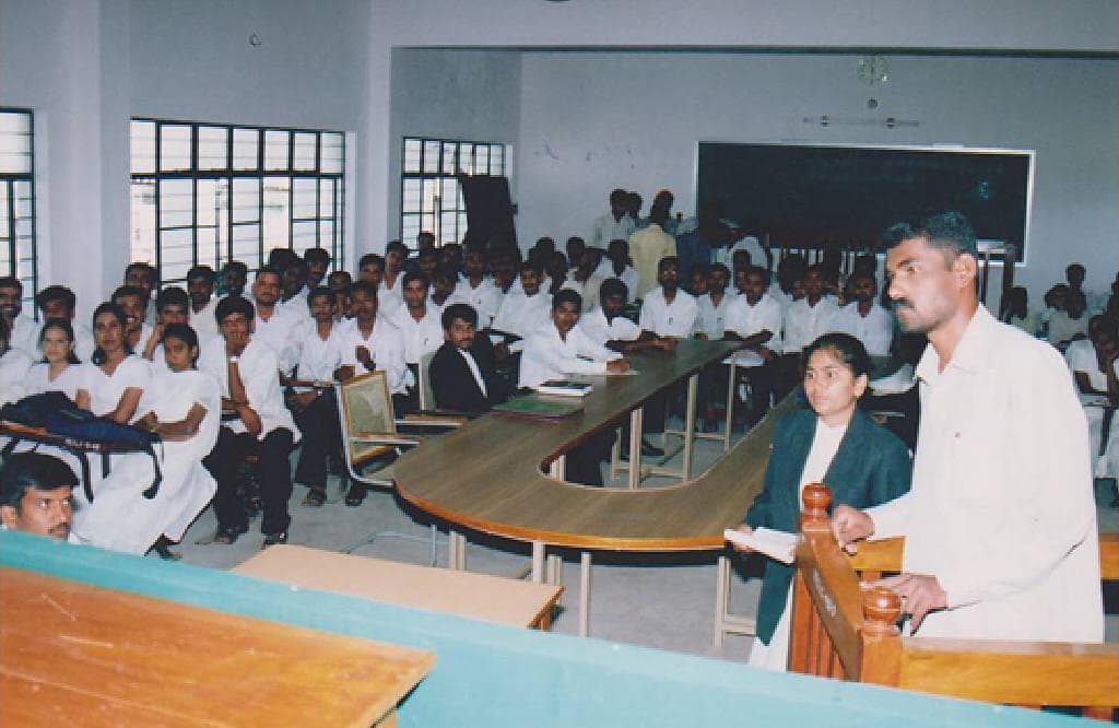 PES Law College-image
