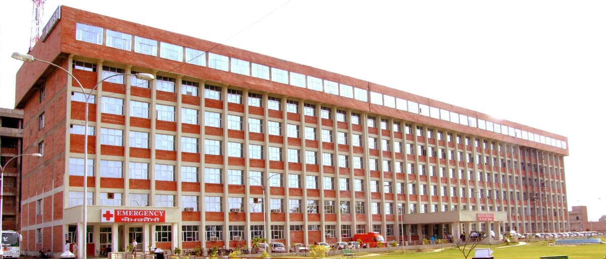 Adesh University-gallery-image-1