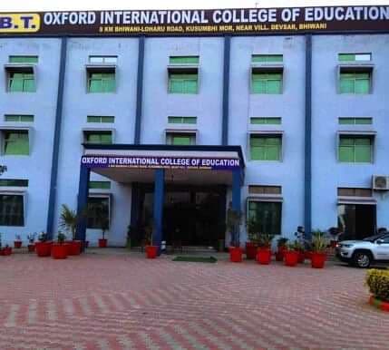 Oxford Girls College of Education-gallery-image-3