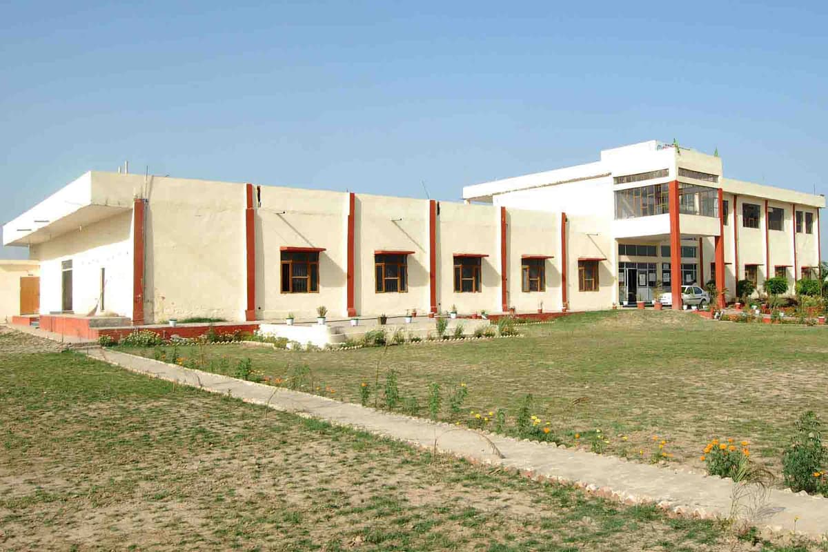 CKR College of Education-gallery-image-1