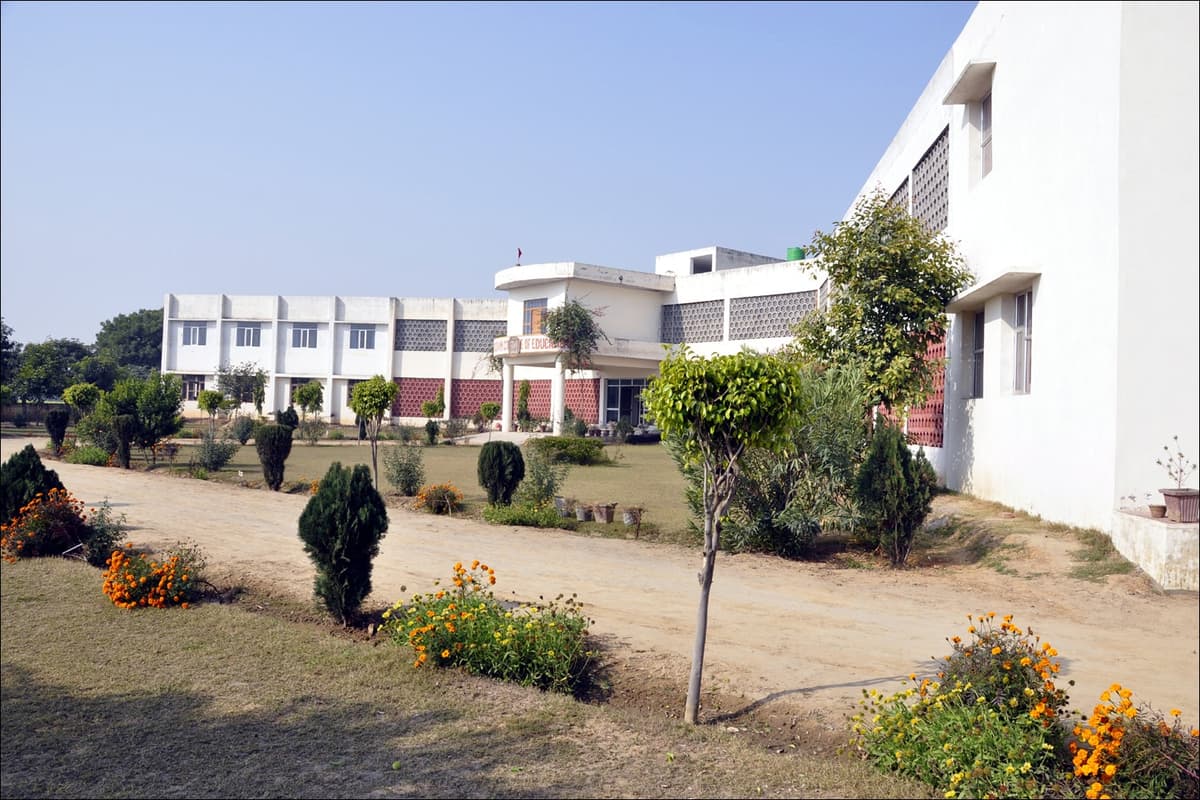 Gurudham College-gallery-image-3