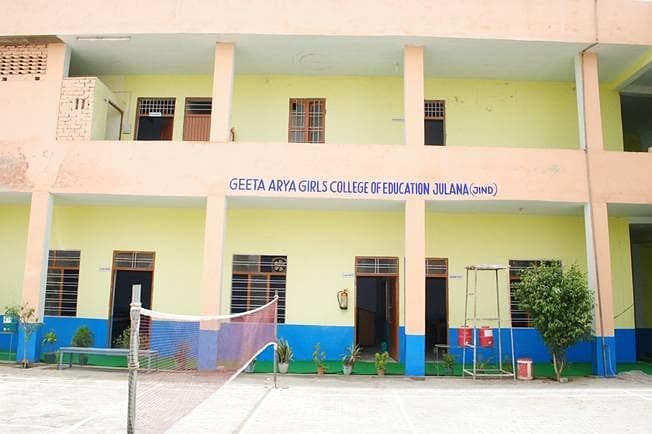 Geeta Arya Girls College of Education-image