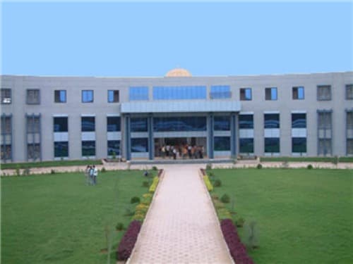 B.P. College of Business Administration-image
