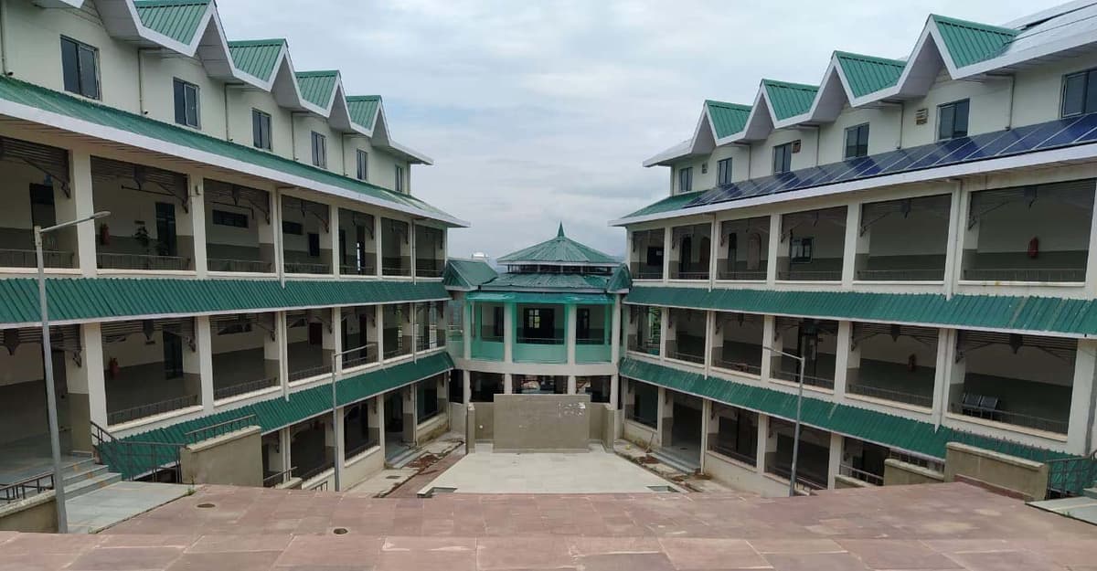 YSP College Nahan-gallery-image-2