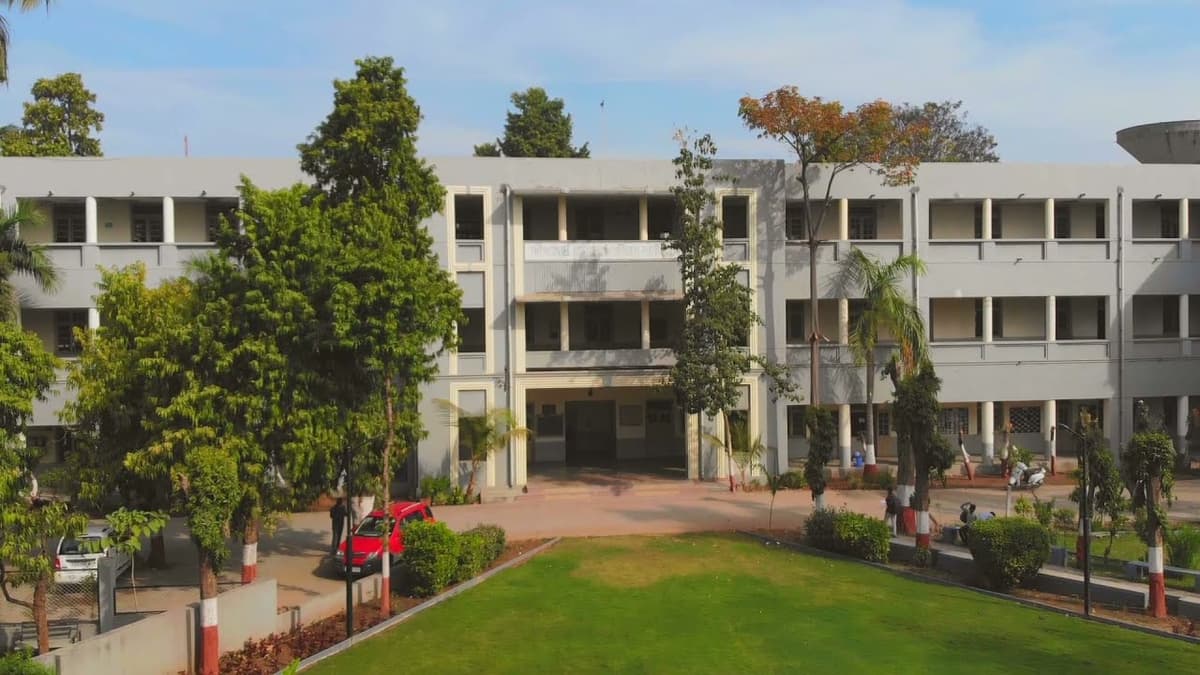 B.J. Vanijya Mahavidyalaya-gallery-image-1