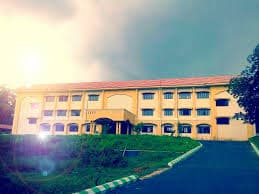 University College of Nursing, Kottayam Kerala-logo