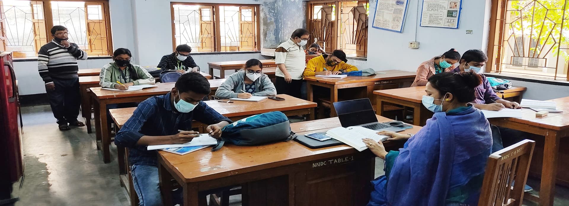 Netaji Nagar Day College-image