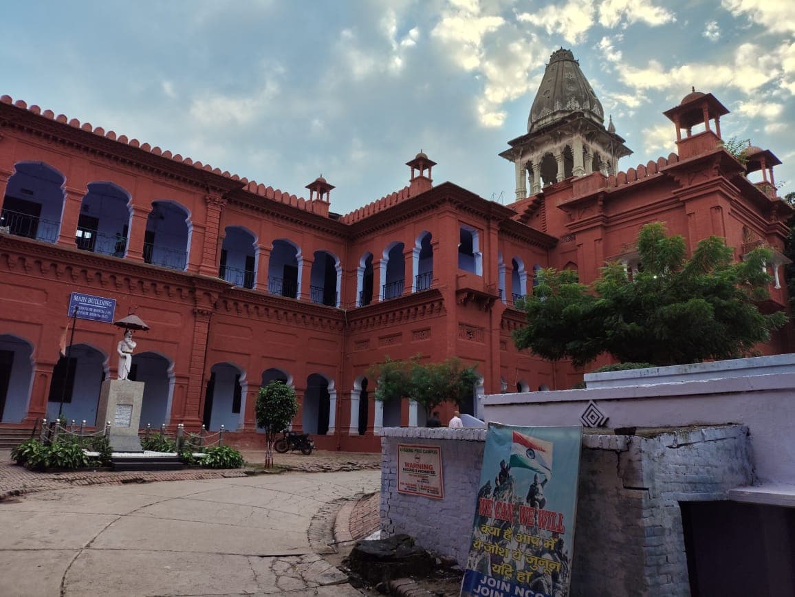 DAV College Kanpur-gallery-image-2