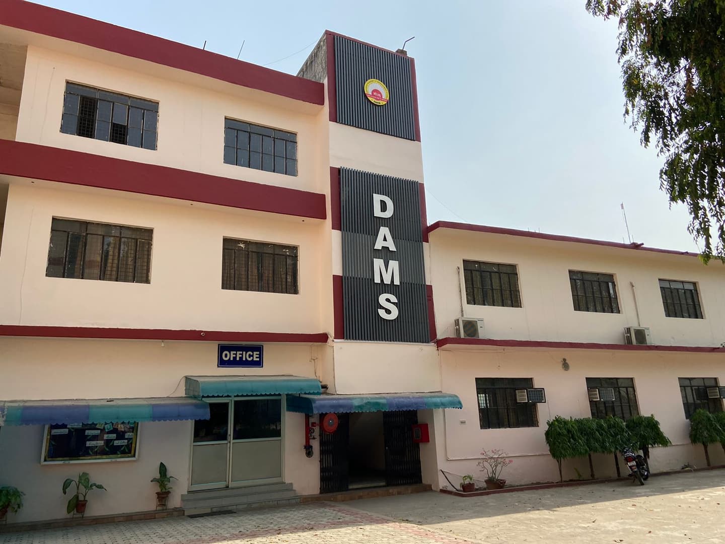 Dayanand Academy Of Management Studies-image