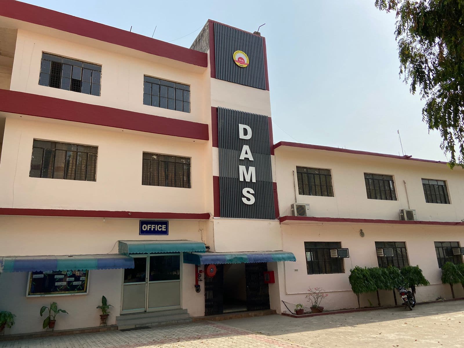 DAMS Kanpur-image