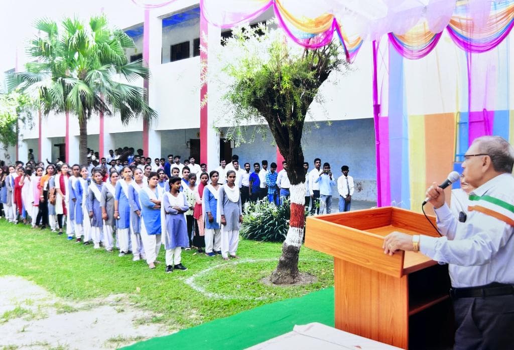 SRI GANDHI MAHAVIDYALAYA-gallery-image-1