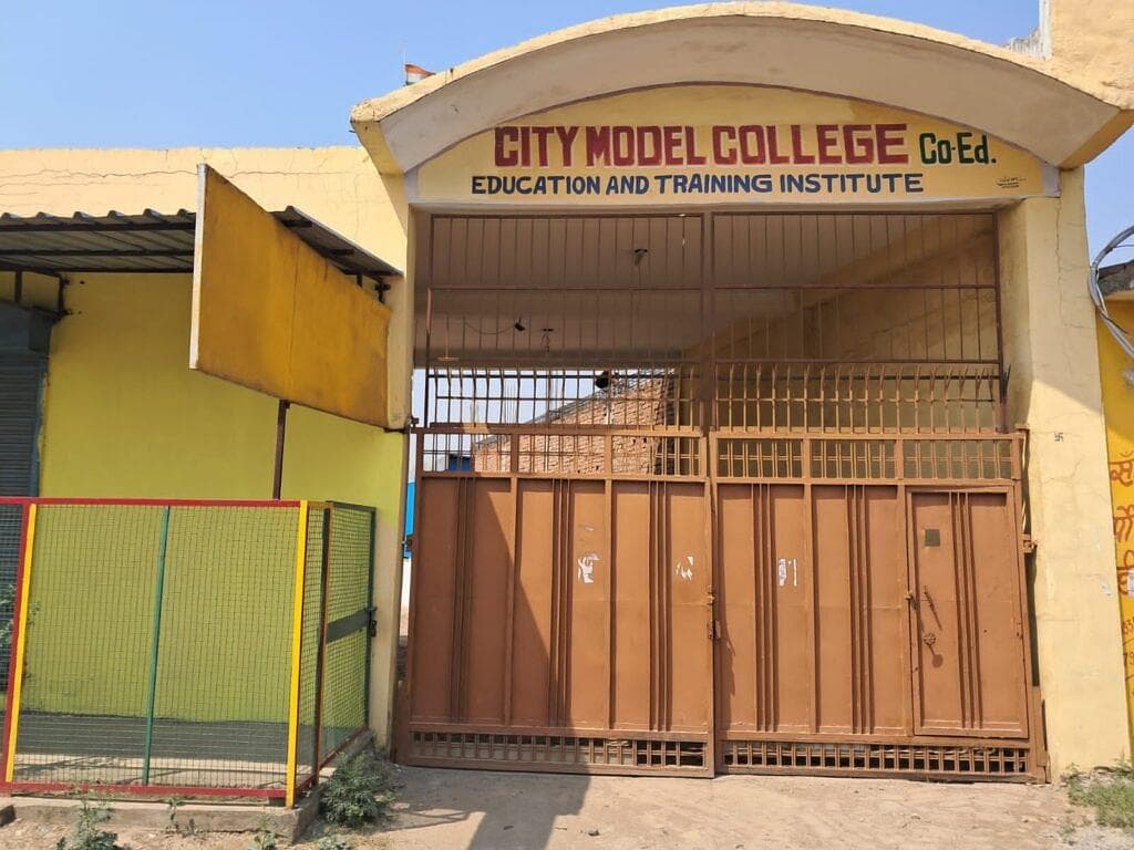 City Model Degree College-gallery-image-1