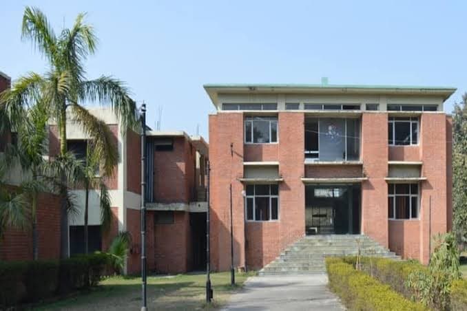 Shriji Institute of Legal & Vocational Education & Research-image