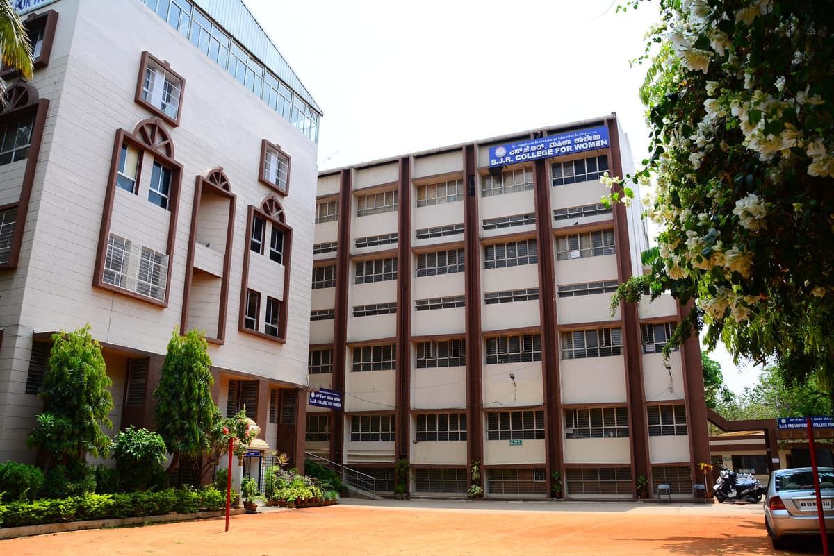 SJR Law College-gallery-image-3