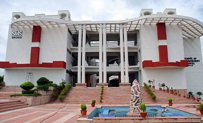 Smt Kanti Singh Law College-image