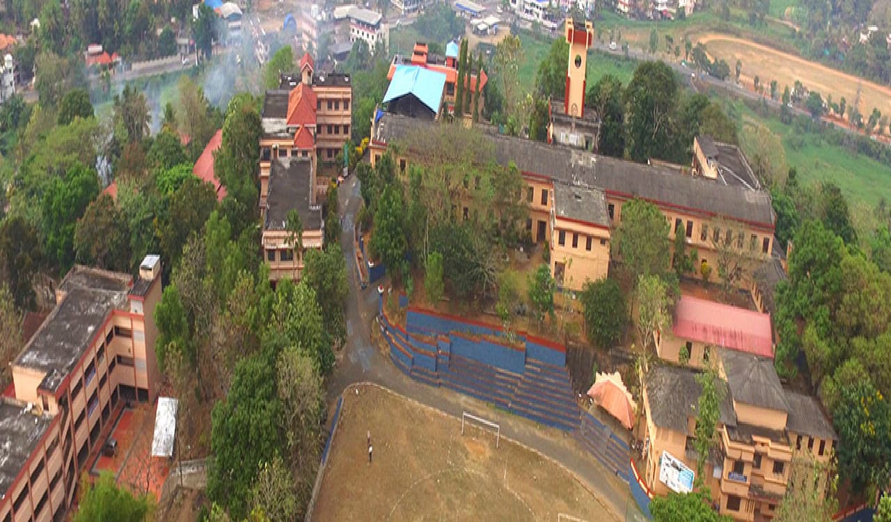 Catholicate College-image