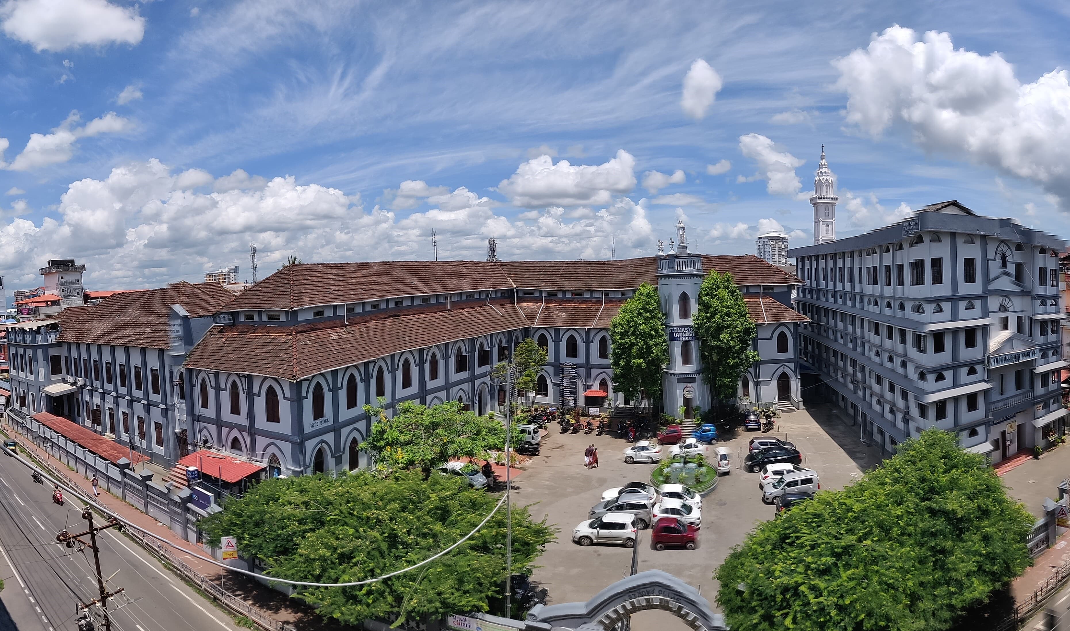 ST. THOMAS COLLEGE, THRISSUR-image