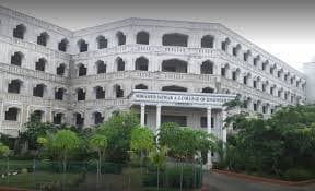 Mohamed Sathak AJ College of Engineering