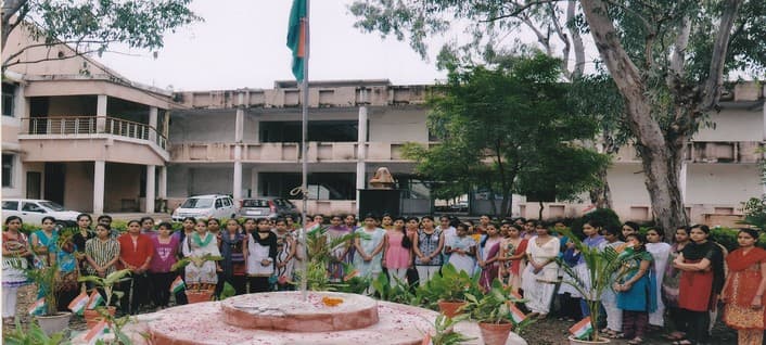 Maharani Pushpmala Raje Puar Govt. Girls Degree College, Dewas-gallery-image-1