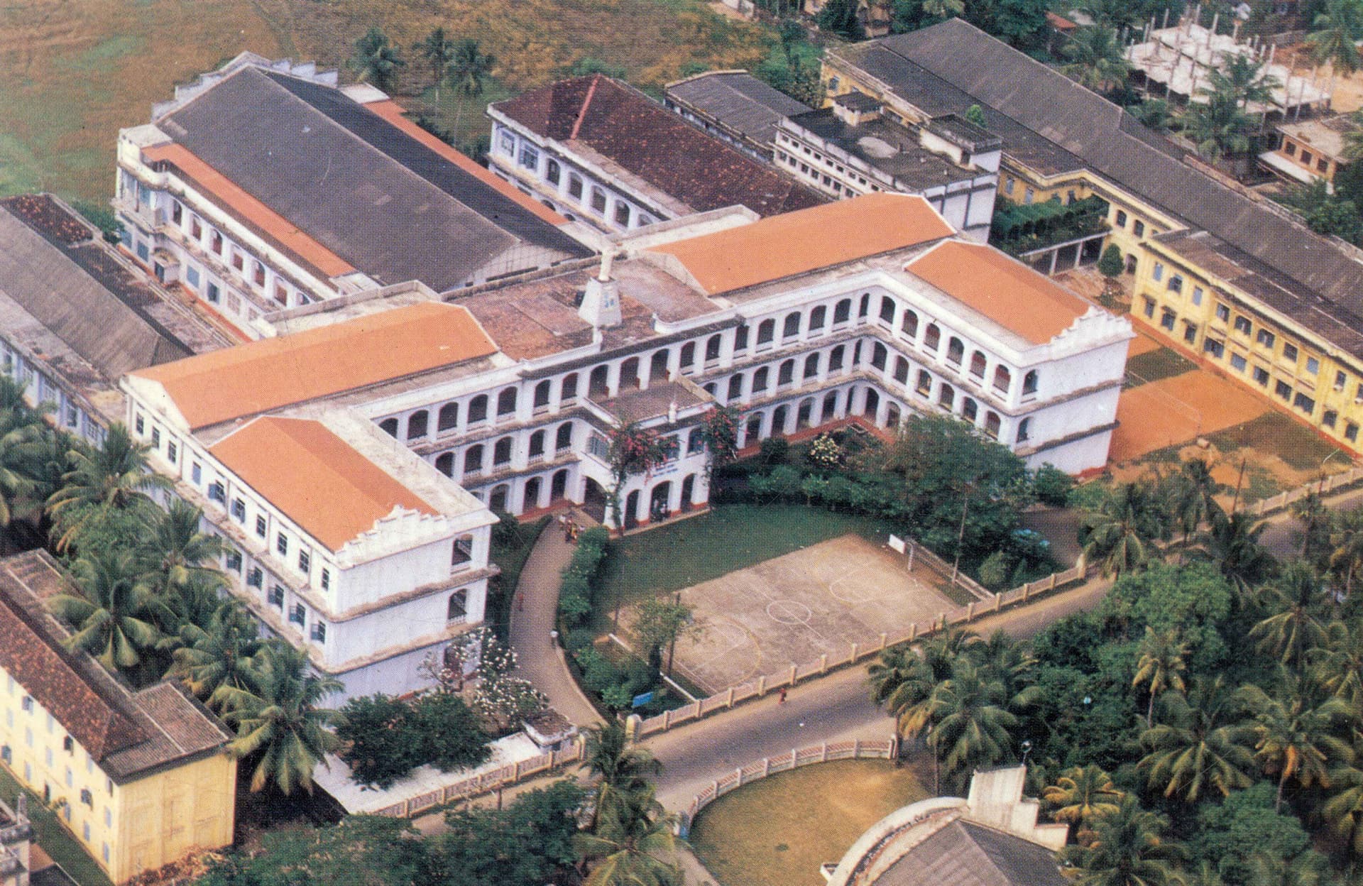 Sacred Heart College-image