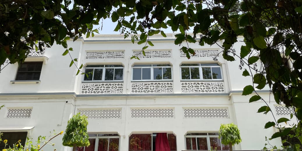 Vasanta College for Women-image