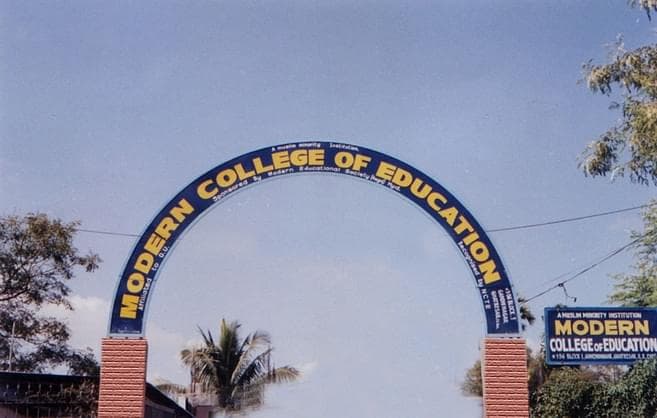 Modern College of Education-image