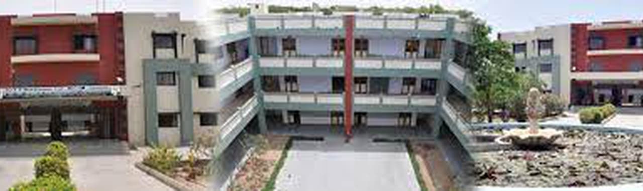 KB Raval College of Pharmacy-image
