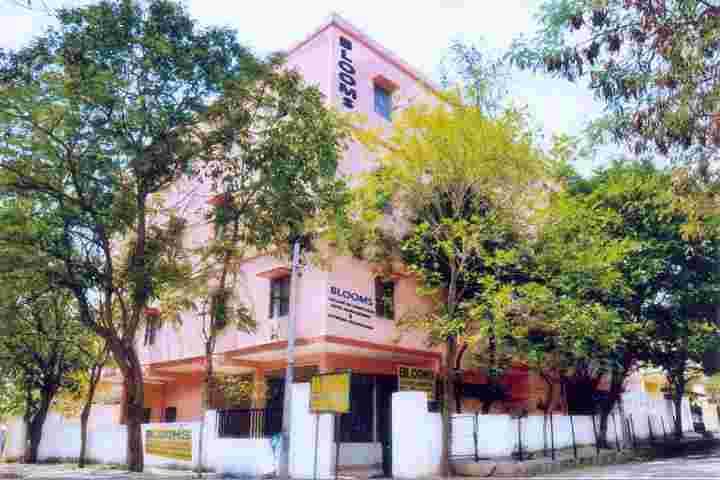 Blooms College-image