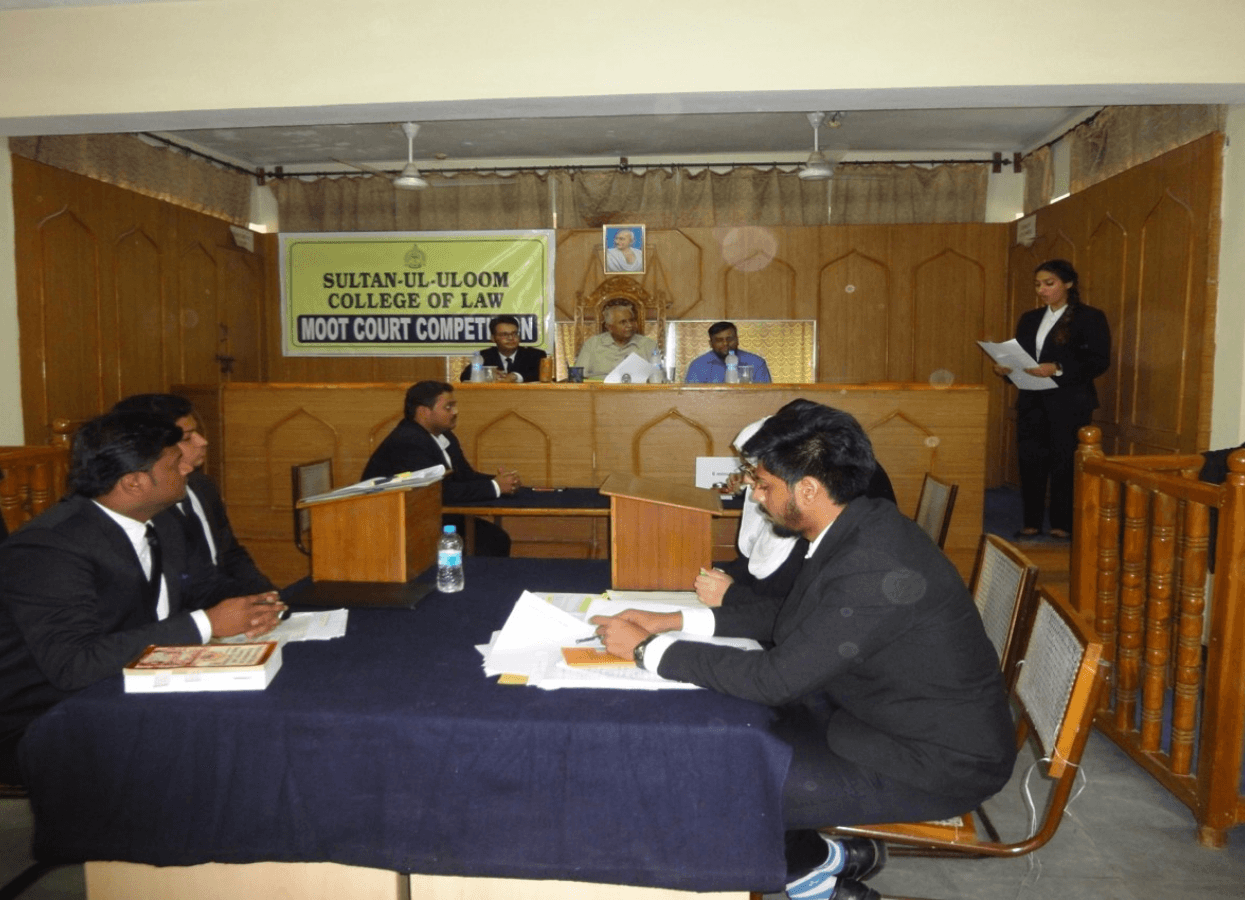 SUES College of Law-image