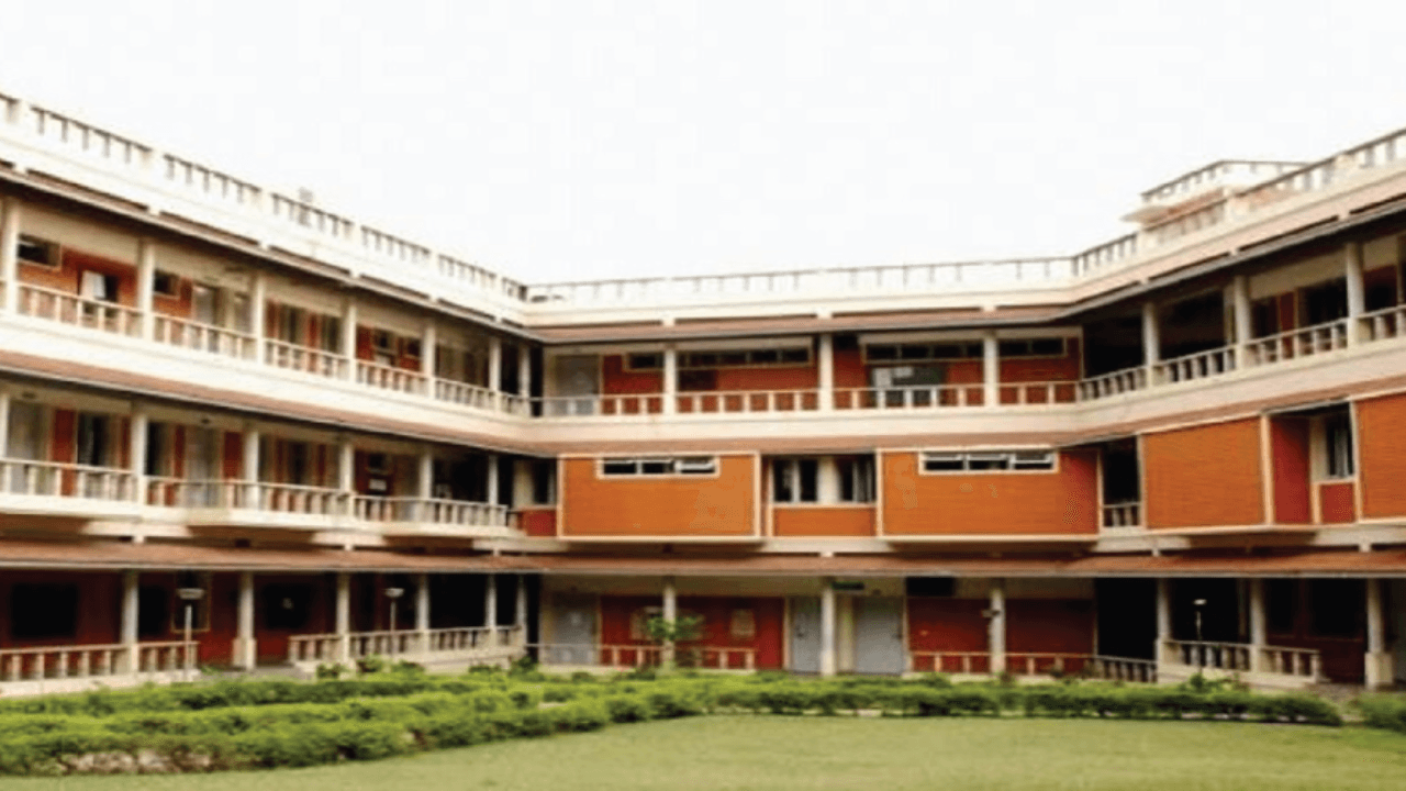 PRR Law College-image