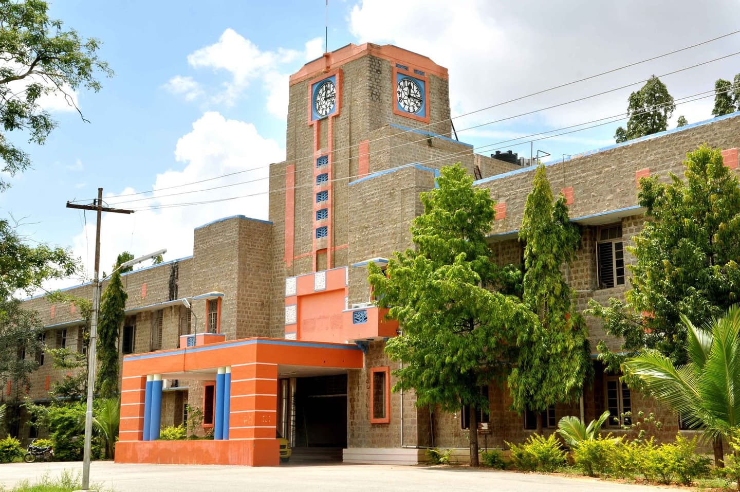 JNTUA College of Engineering-image