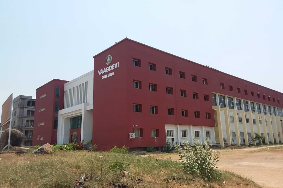 Vaagdevi Institute of Pharmaceutical Sciences-image