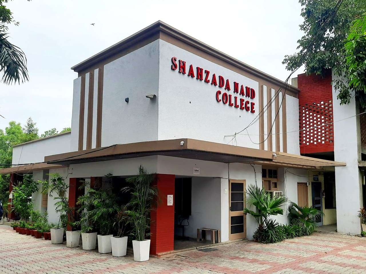 S.N. College Amritsar-image
