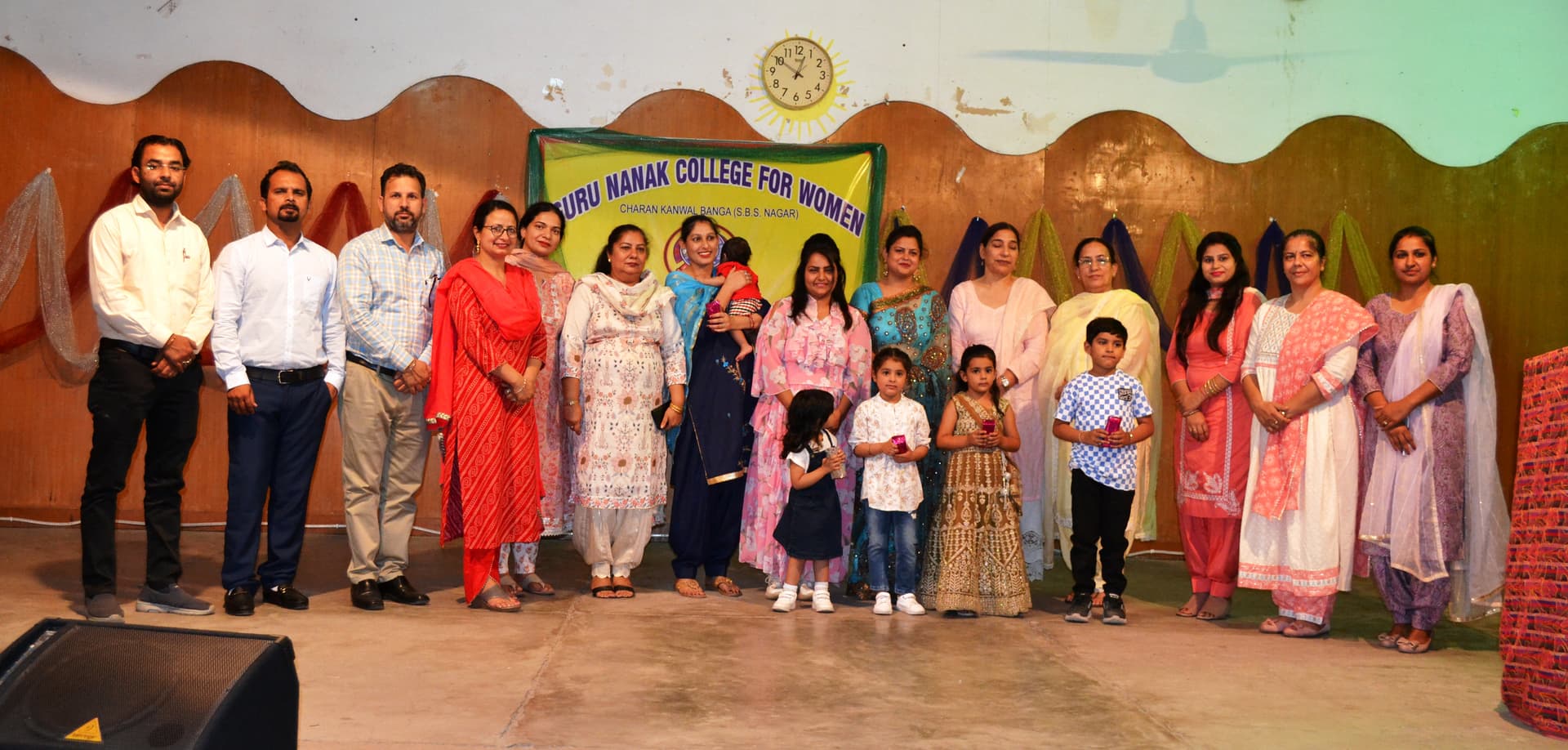 Guru Nanak College for Women-image