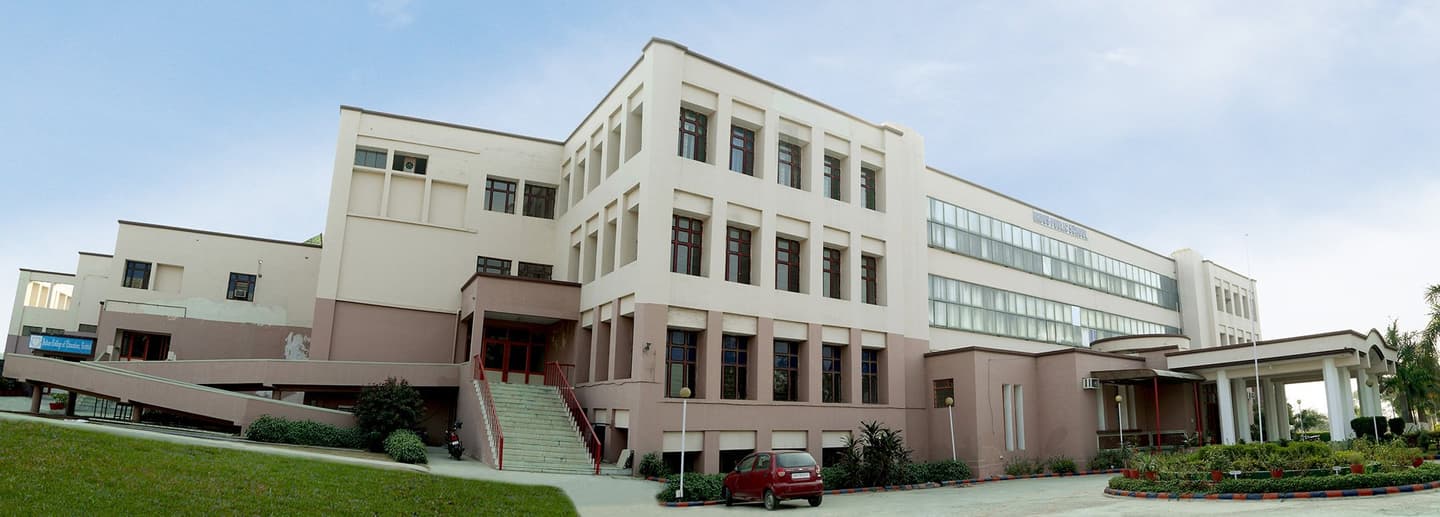 Indus College of Education-image