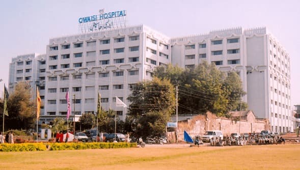 Deccan College of Medical Sciences-image