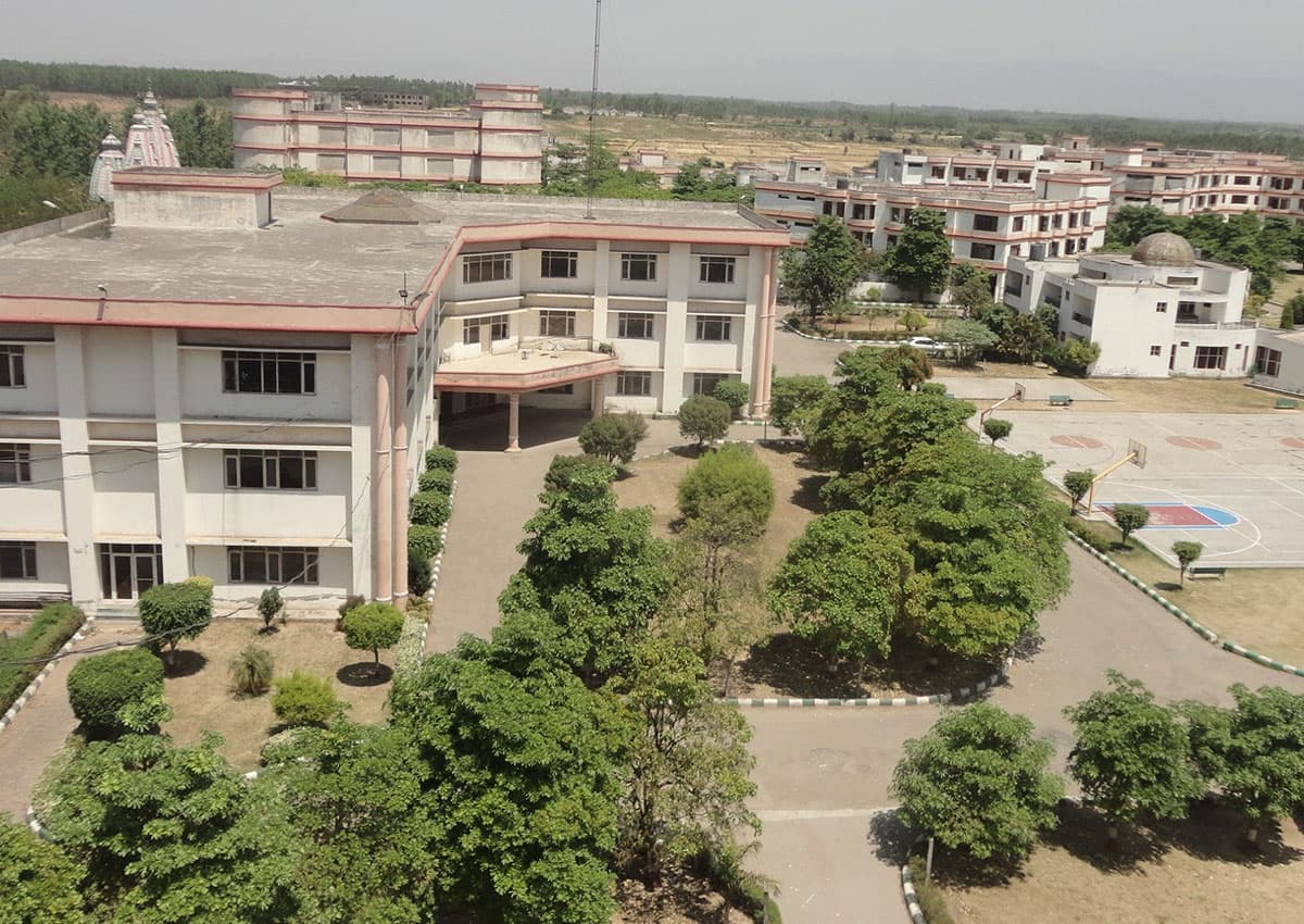 Swami Devi Dyal Hospital and Dental College-image