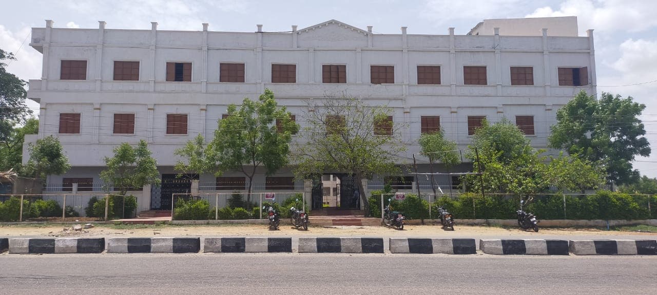 Sri Sai Degree College-image