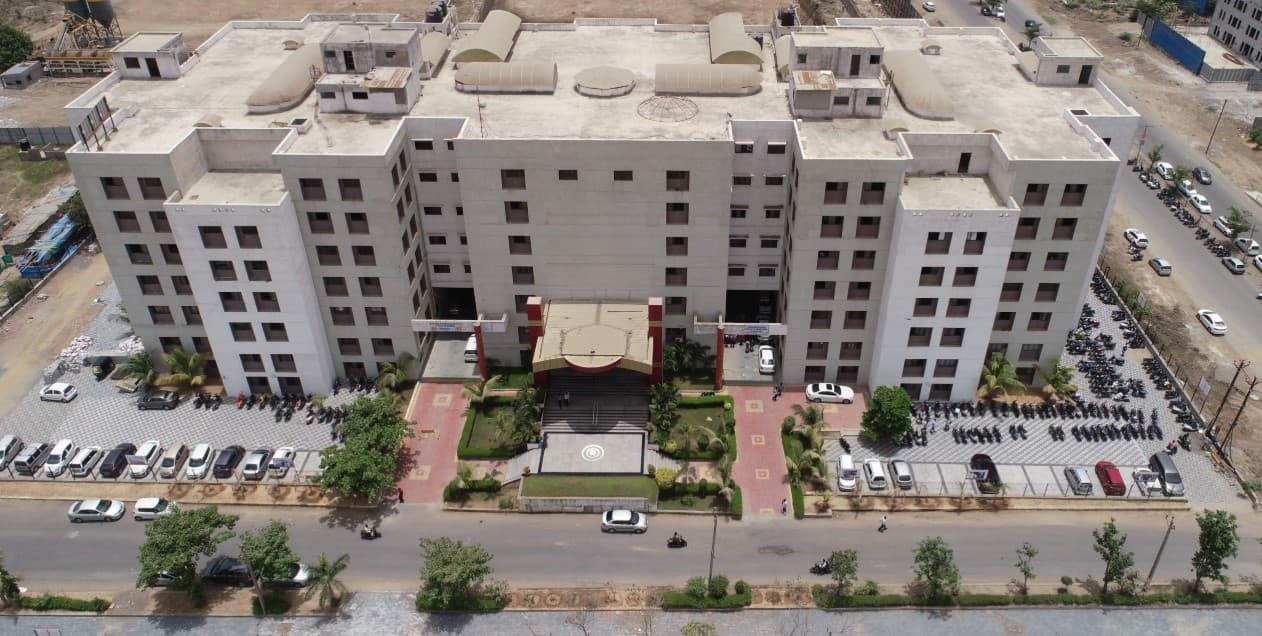 Bhagwan Mahavir College of Pharmacy-image