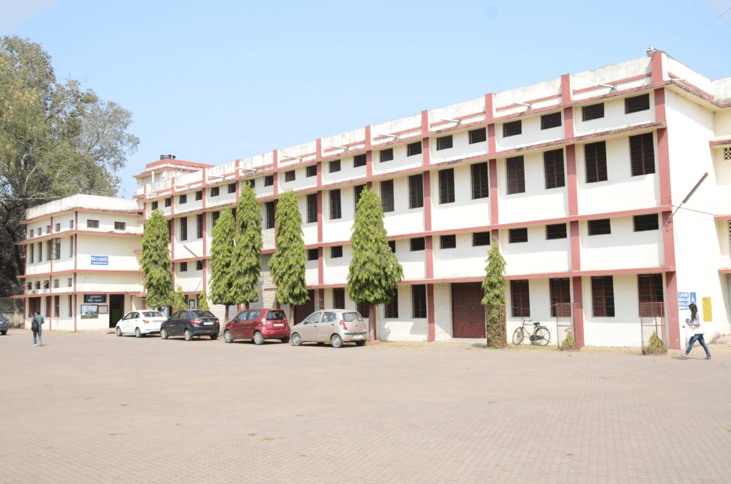 GS College of Commerce and Economics Jabalpur-image