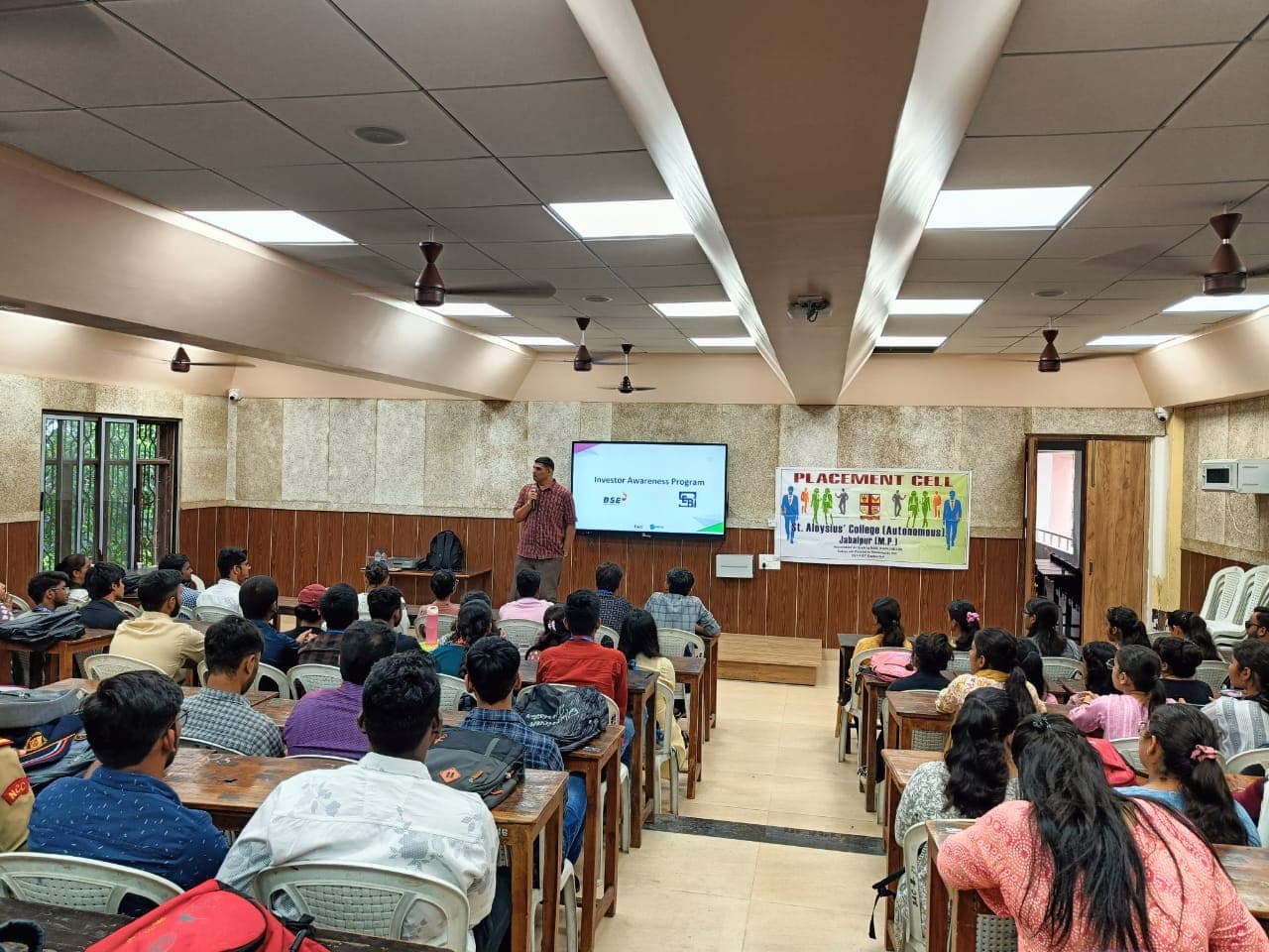 St Aloysius College-image