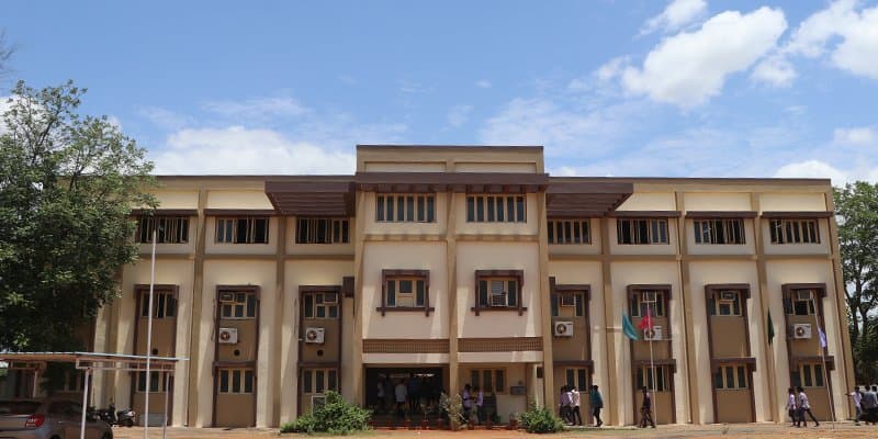 M.I.E.T. Arts and Science College-image