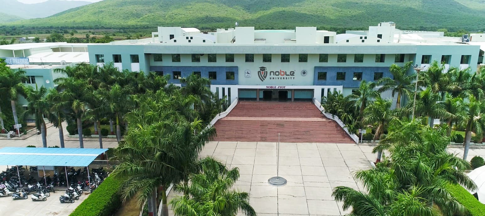 Noble Pharmacy College Junagadh-image