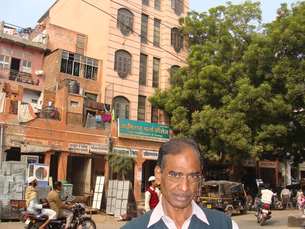 Ahangran Girls College-gallery-image-4