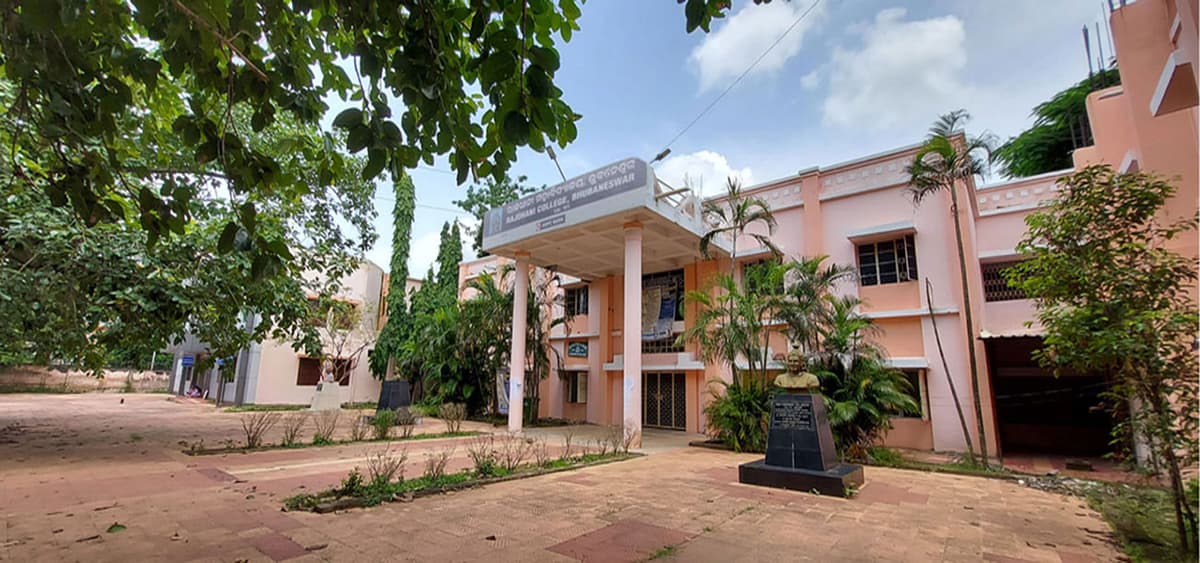 Rajdhani College-gallery-image-3